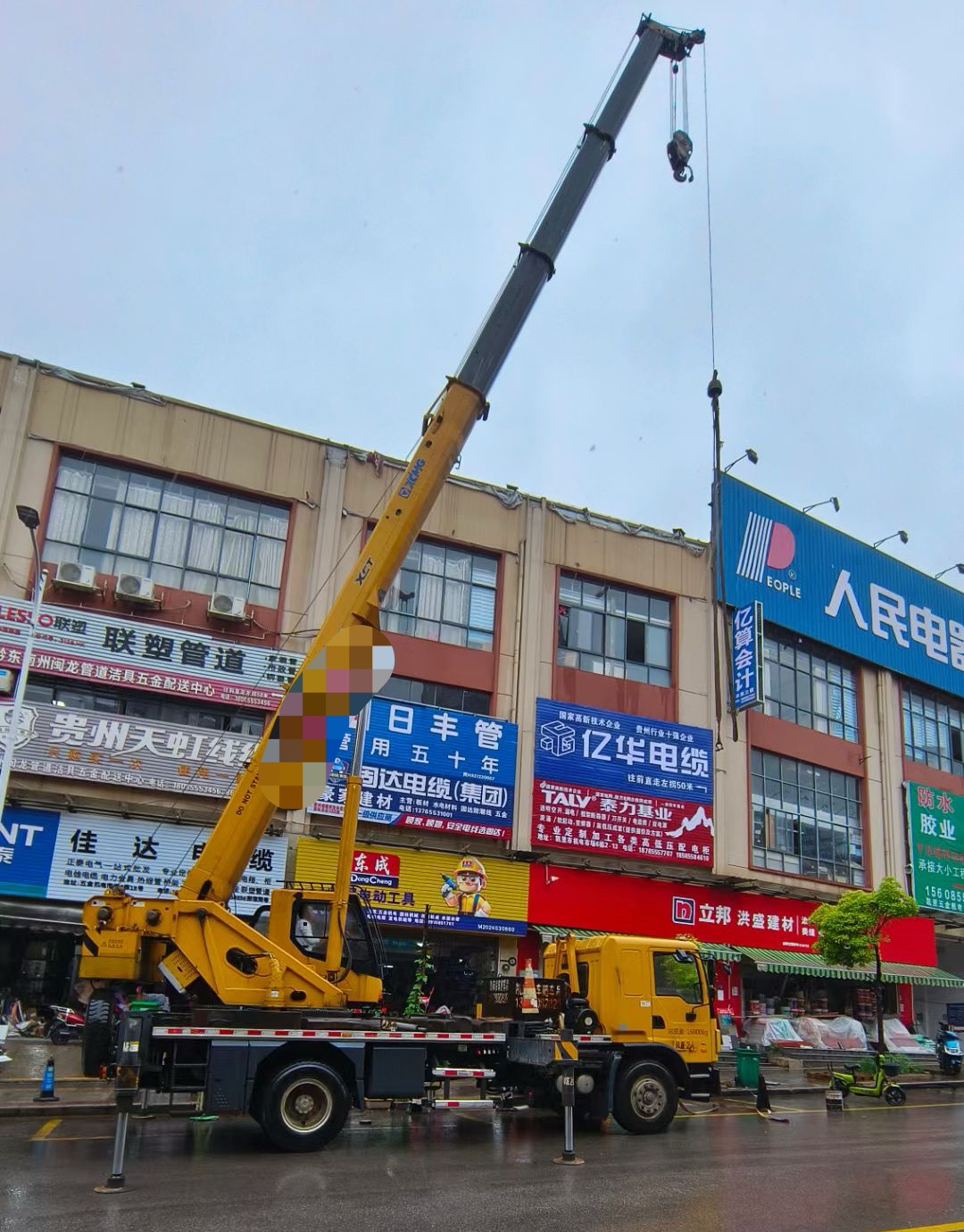 东兴区吊车吊机租赁桥梁吊装