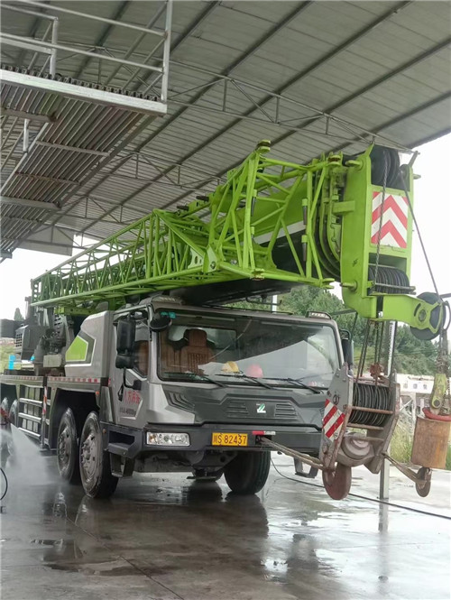 东兴区租赁需要签订合同吗？定金比例一般是多少？