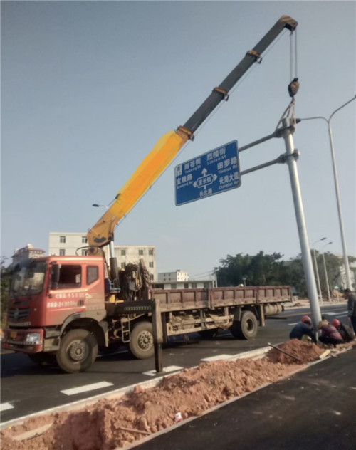 东兴区港口设备安装案例